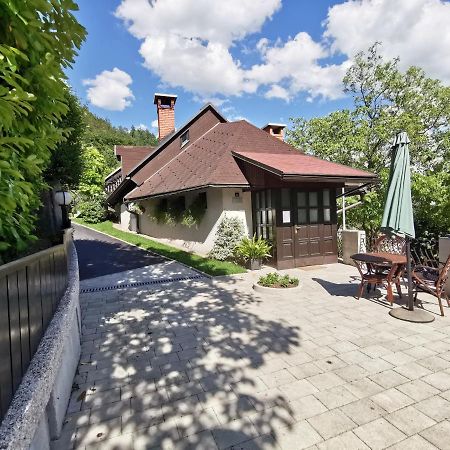 Apartmaji Mak Jesenice Zewnętrze zdjęcie