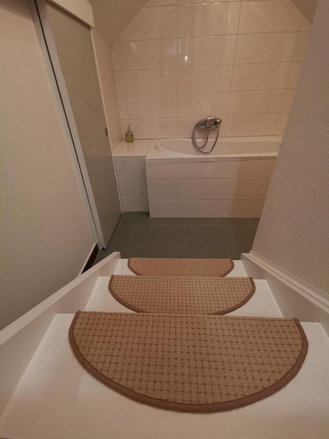 Apartmaji Mak Jesenice Zewnętrze zdjęcie