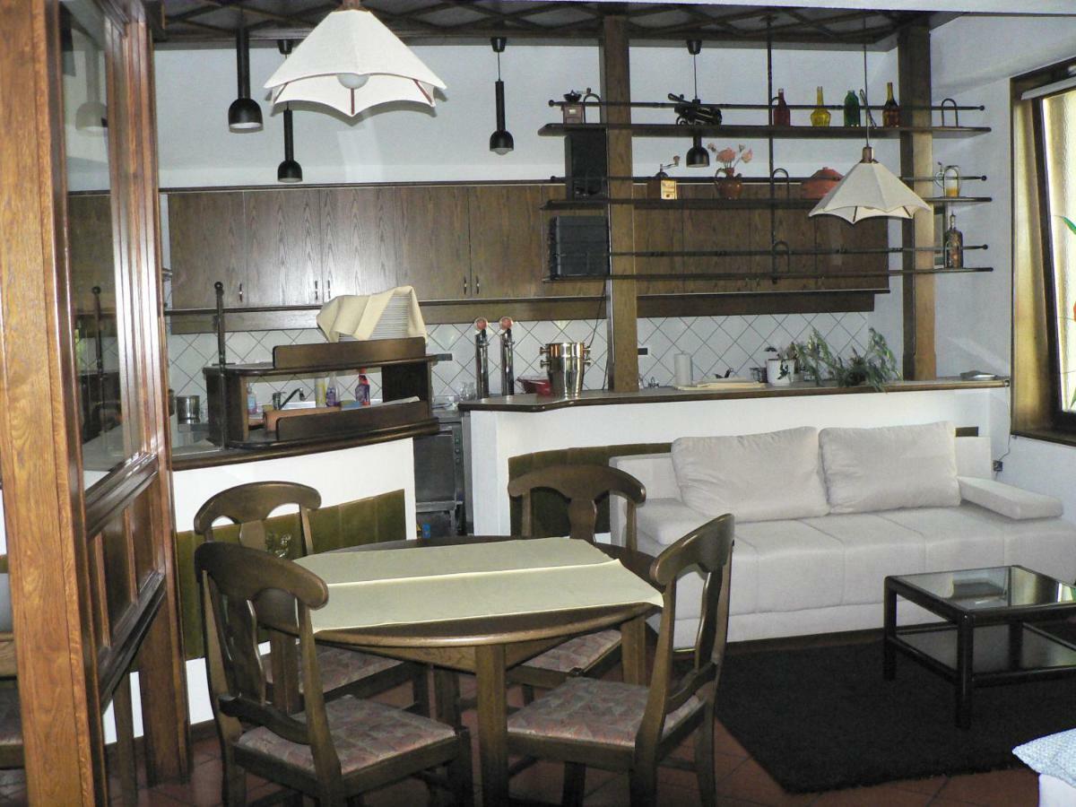 Apartmaji Mak Jesenice Zewnętrze zdjęcie